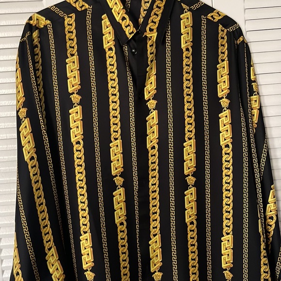 Brand New w/o tags Versace Chain link Silk shirt sz 58. - Picture 6 of 9